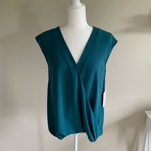 NWT Cheslea28 wrap blouse, Size S in Teal